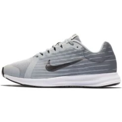 NIKE Big Boys' Grade School Downshifter 8 Running Shoes, Wide