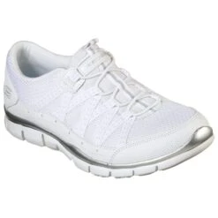 SKECHERS Women's Gratis - Strolling Sneaker