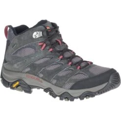 MERRELL Men's Moab 3 Mid GORE-TEX Hiking Boots, Wide